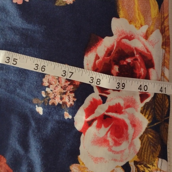 Floral Dress Size Large Great condition - Picture 14 of 16